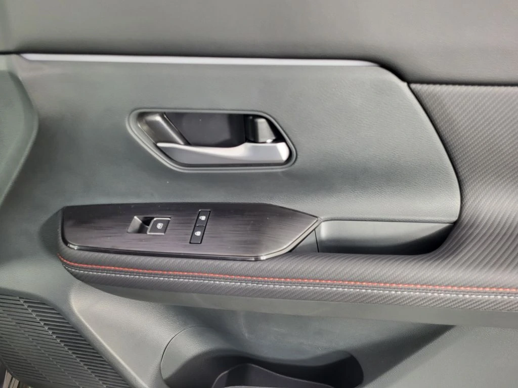 2026 Nissan KICKS SR AWD - Photo 13
