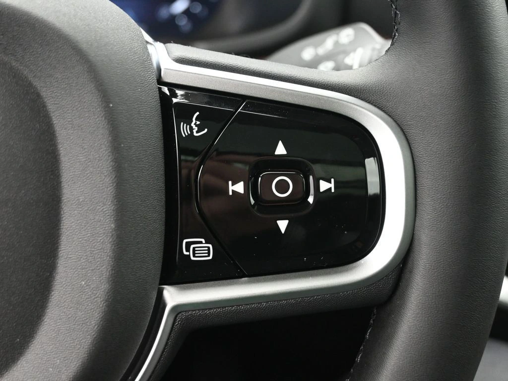 2026 Volvo V60 Cross Country Plus - Photo 10