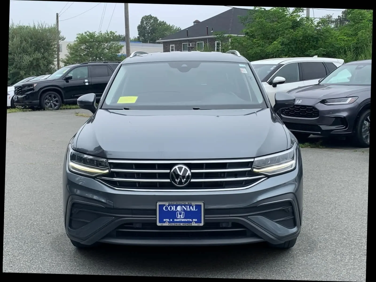 2023 Volkswagen Tiguan SE photo 7