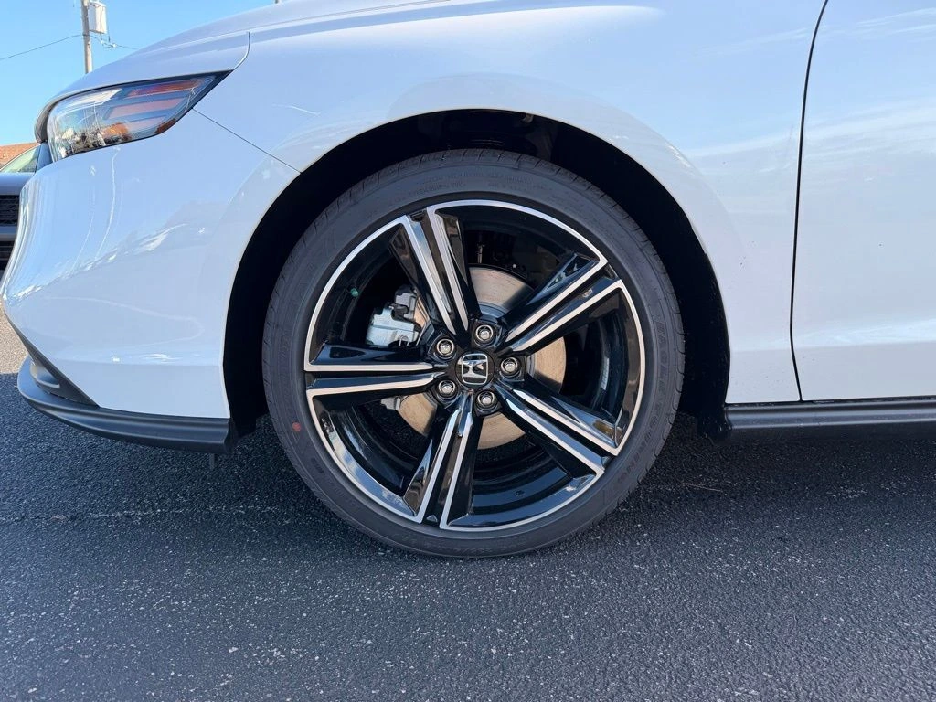 2025 Honda Accord Hybrid Sport - Photo 18