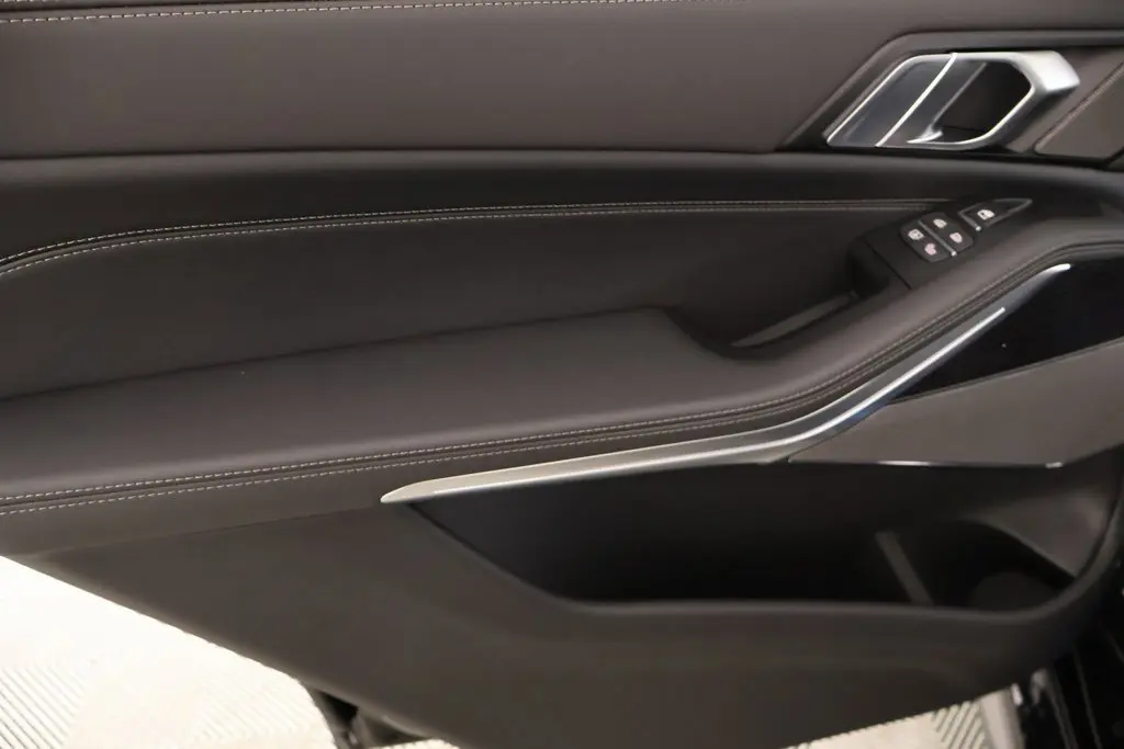 2026 Bmw X7 xDrive40i photo 16