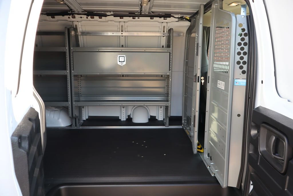 2025 Chevrolet Express Cargo Work Van - Photo 39