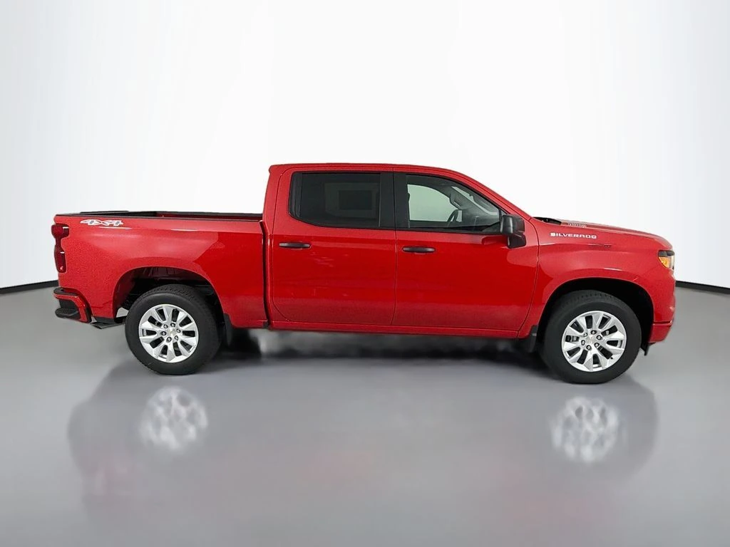 2026 Chevrolet Silverado 1500 Custom - Photo 8