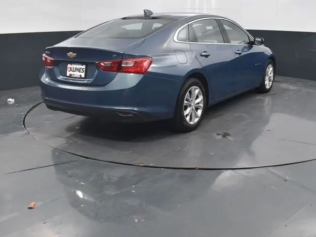 2024 Chevrolet Malibu 1LT photo 4