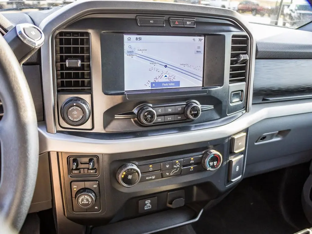2022 Ford F-150 XLT photo 22