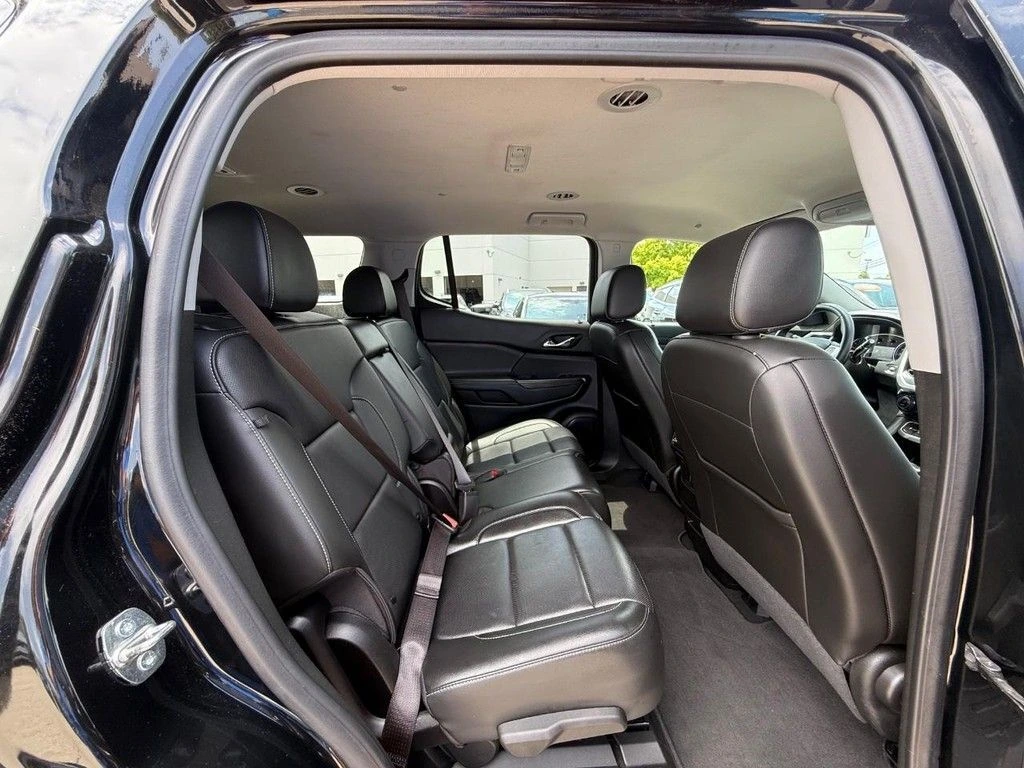 2023 GMC Acadia SLT - Photo 15