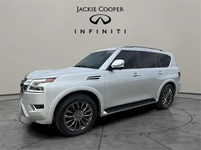 2024 Nissan Armada Platinum's photo