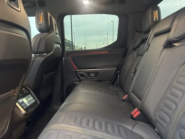 2023 Rivian R1T Launch Edition photo 16