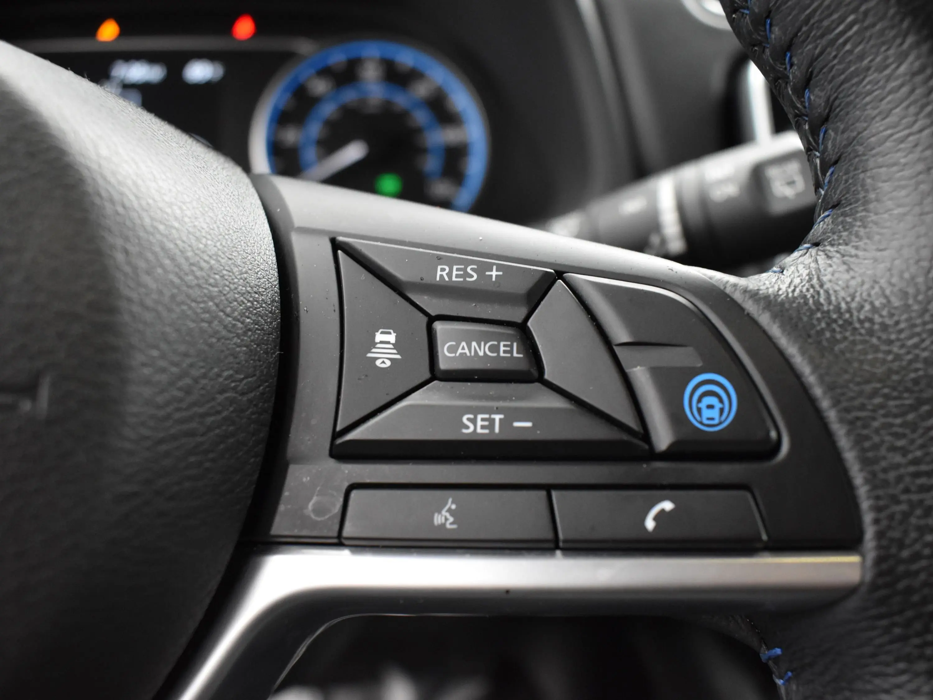 2023 Nissan Leaf SV Plus photo 15