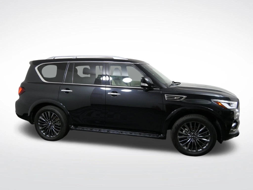 Used 2024 INFINITI QX80 Sensory 4WD with VIN JN8AZ2BE1R9328264 for sale in Golden Valley, Minnesota