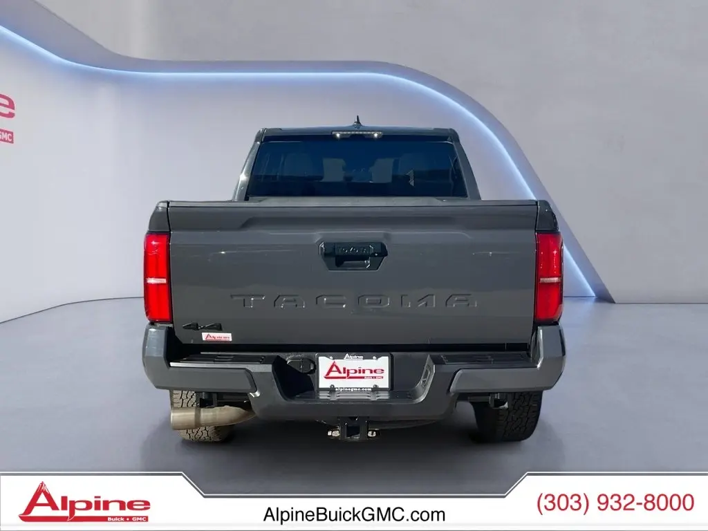 2024 Toyota Tacoma 4x4 SR5 photo 4