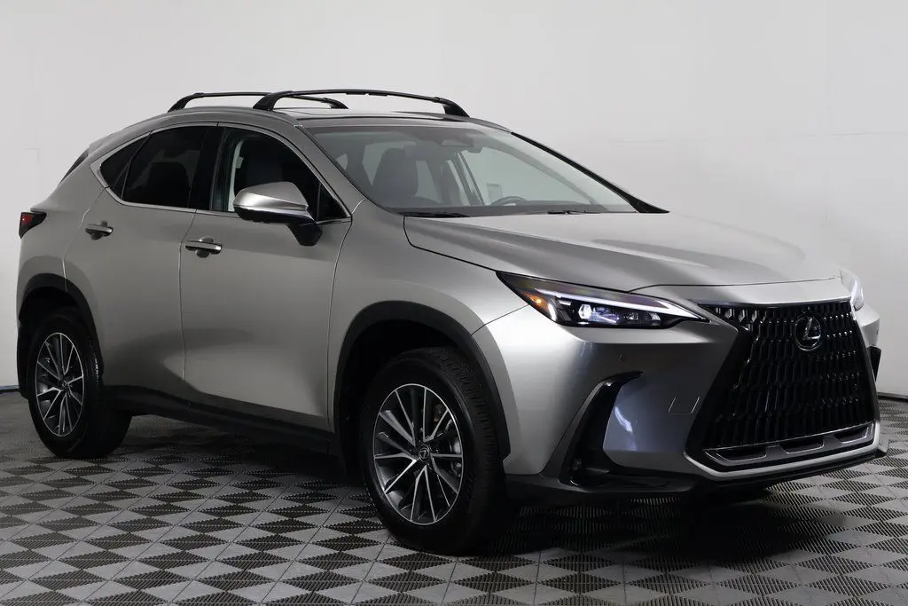 2025 Lexus NX 350h Premium photo 3