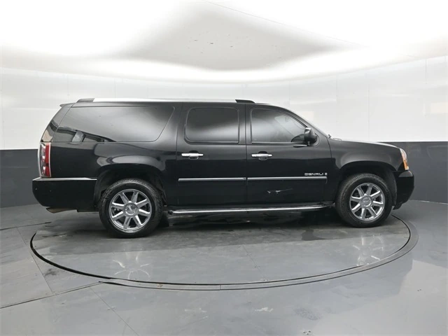 Used 2009 GMC Yukon XL Denali with VIN 1GKFK06259R252143 for sale in Tulsa, OK