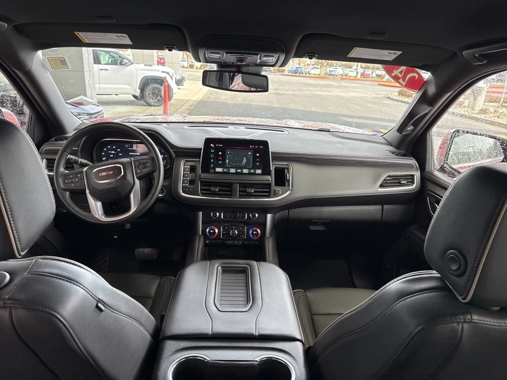 2024 GMC Yukon XL SLT - Photo 17