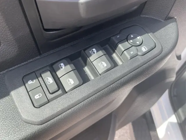 2026 Ram 3500 Tradesman photo 13