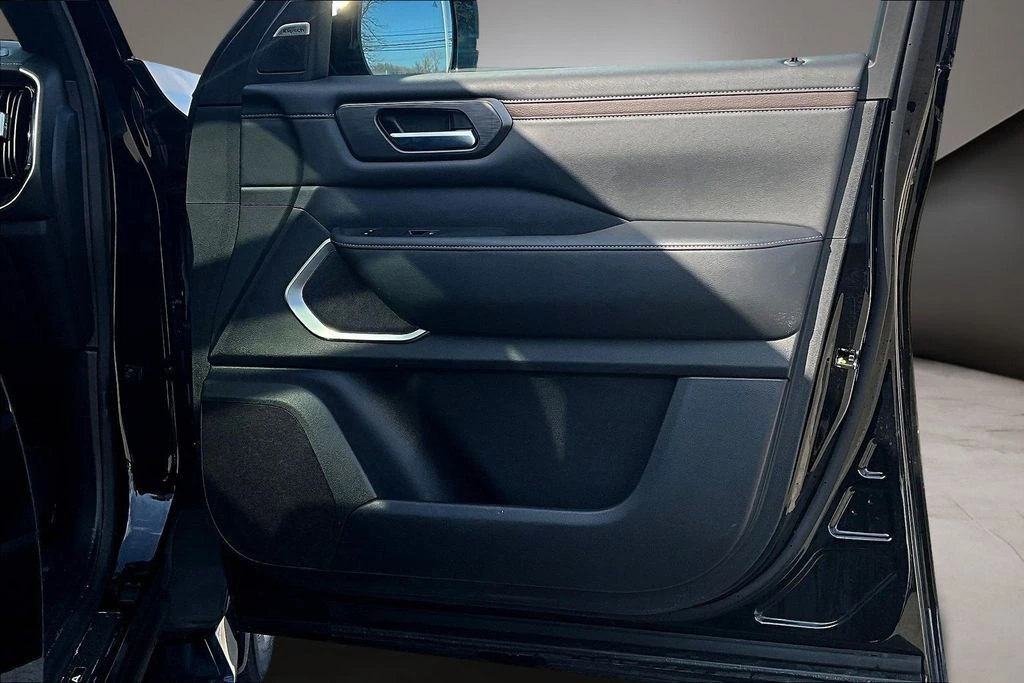2025 Nissan Armada Platinum Reserve - Photo 29