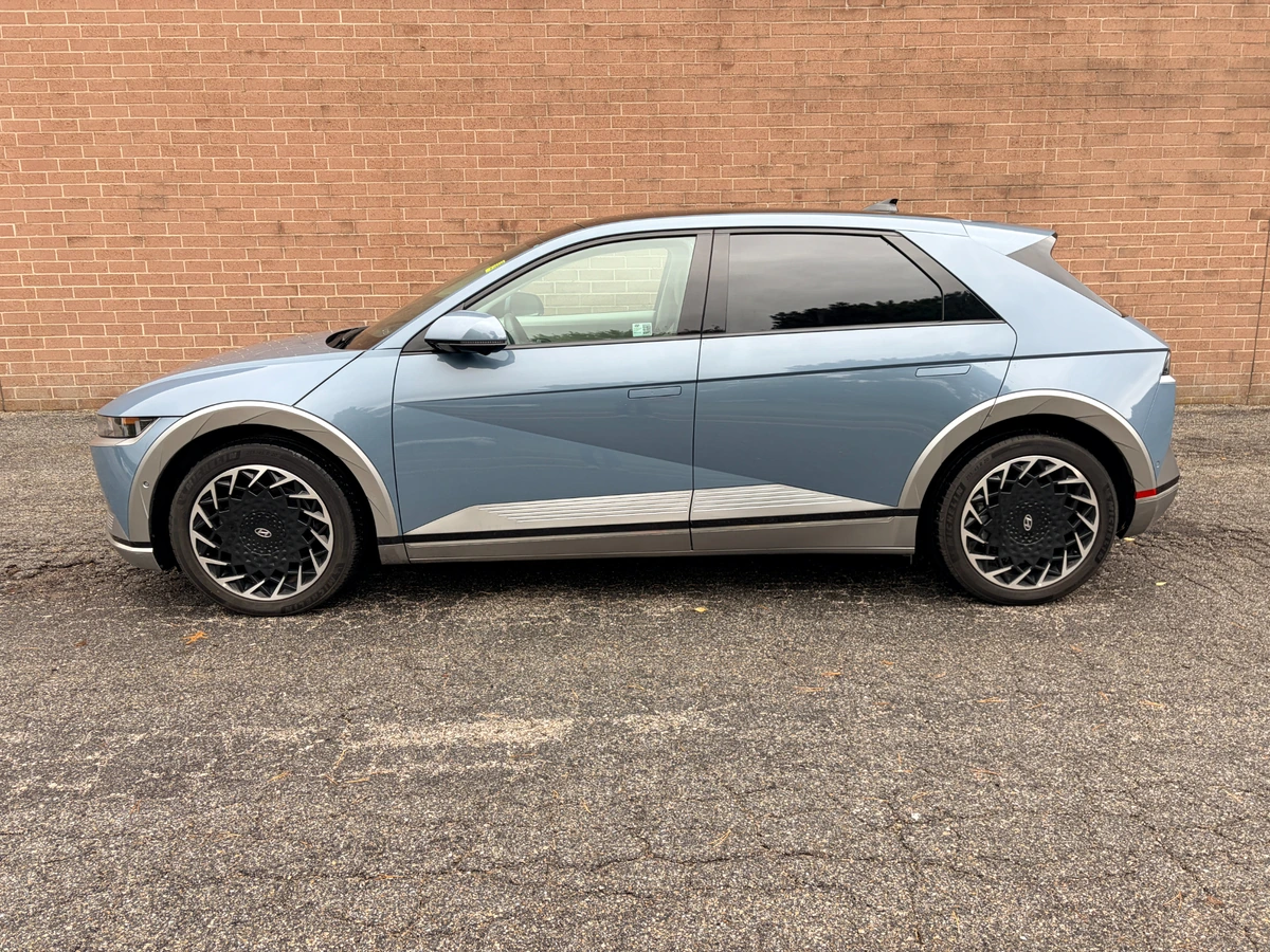 Used 2024 Hyundai IONIQ 5 Limited with VIN KM8KRDDF5RU309369 for sale in Kansas City