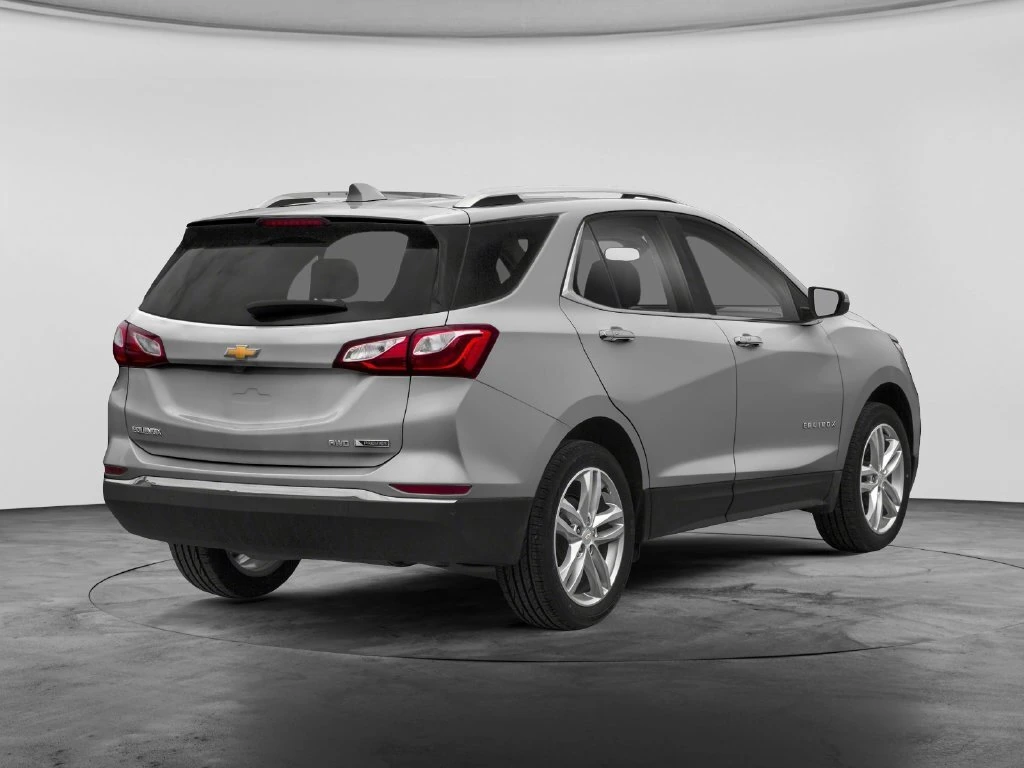 Used 2020 Chevrolet Equinox Premier with VIN 3GNAXNEV5LS526873 for sale in Apple Valley, Minnesota