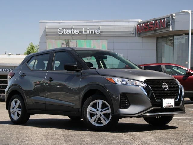 2025 Nissan Kicks Play 1.6 FWD's photo