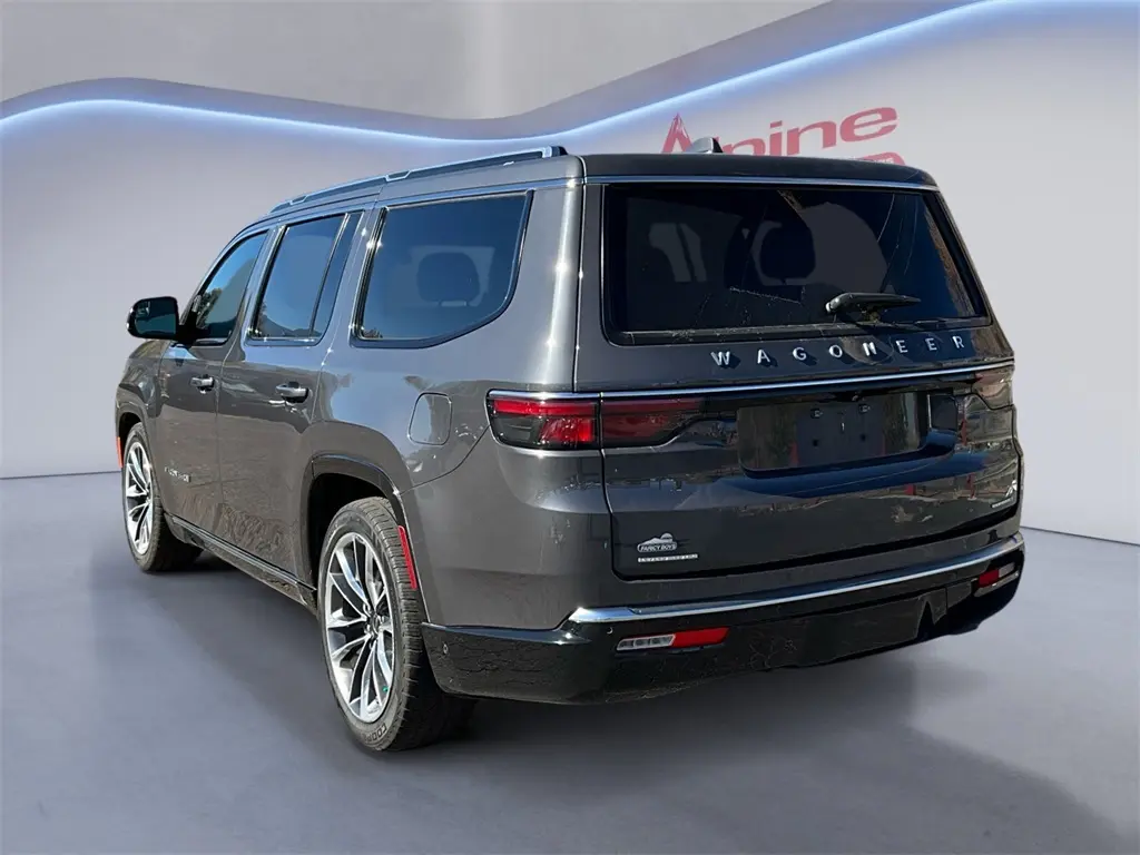 2022 Jeep Wagoneer Series III photo 3