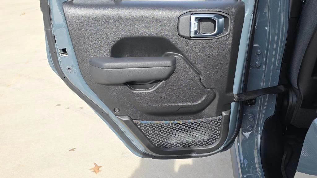 2026 Jeep Wrangler 4-Door Rubicon - Photo 19