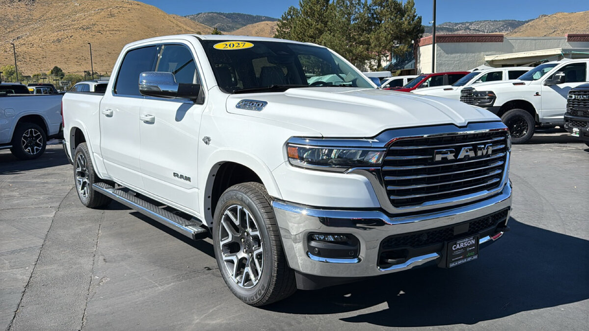 2027 Ram 1500 Laramie 4x4 Crew Cab 5'7 Box