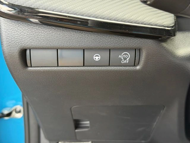 2026 Nissan KICKS SR - Photo 12