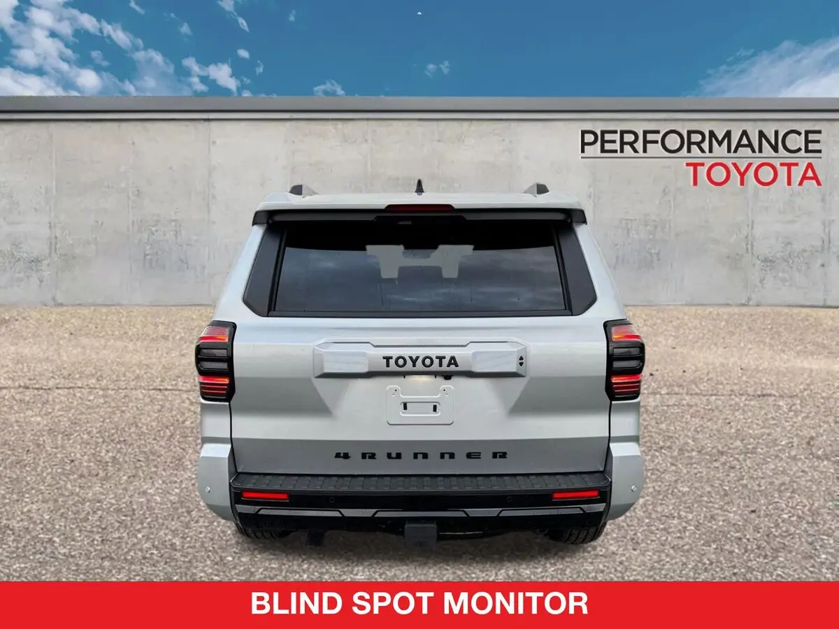 2025 Toyota 4Runner TRD Sport photo 3