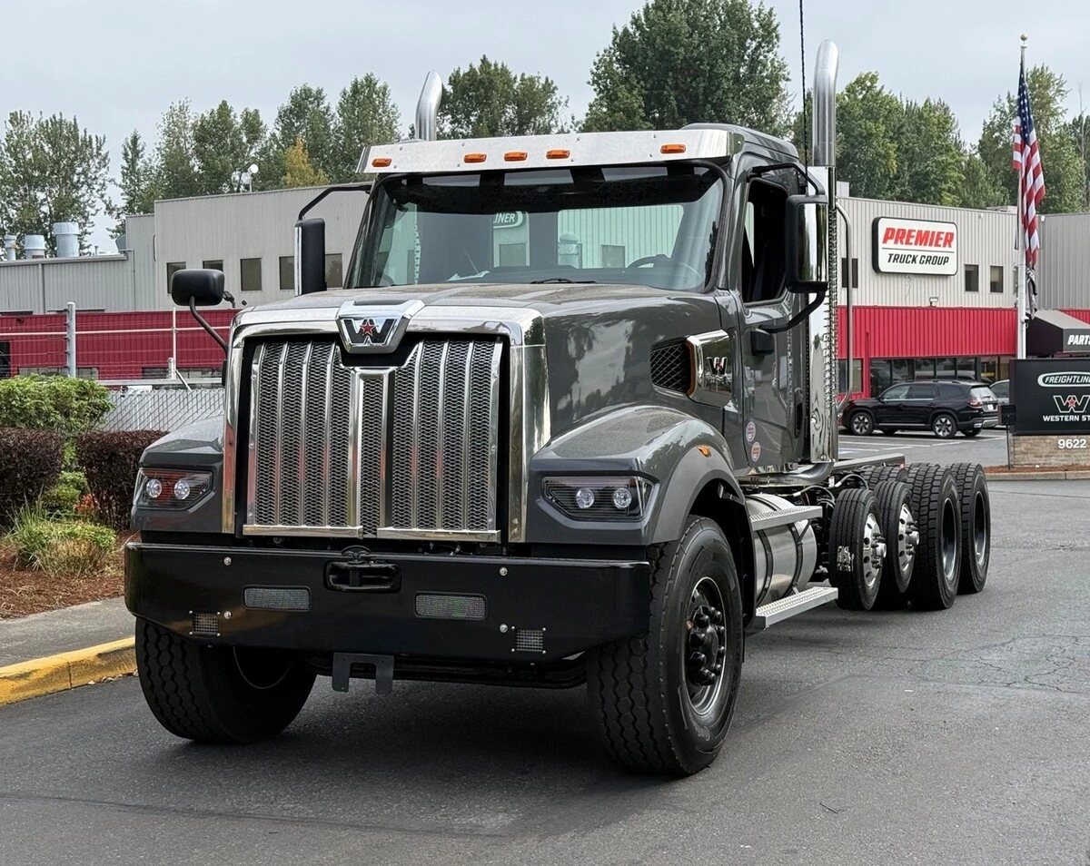 2027 Western Star 49X