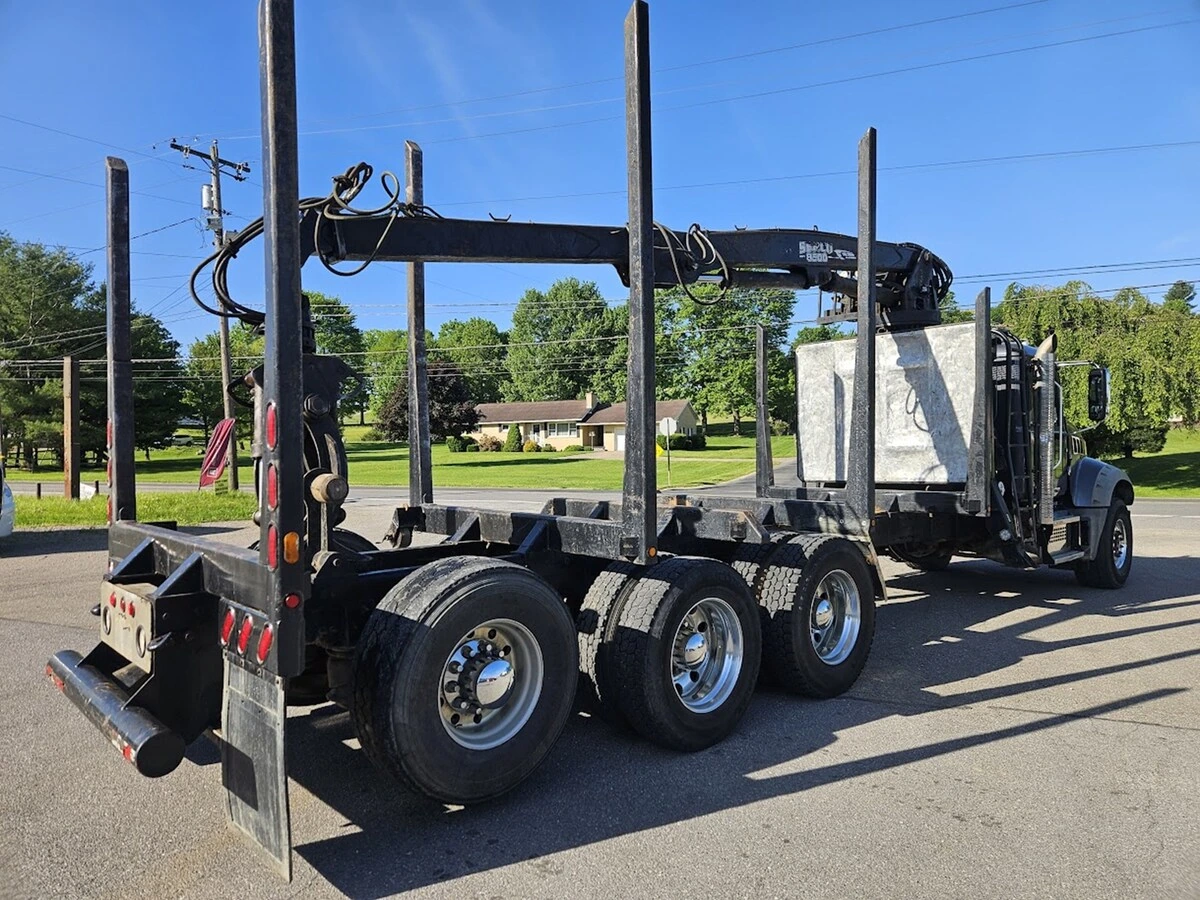 2019 Mack Granite in Clarion, PA — photo 3