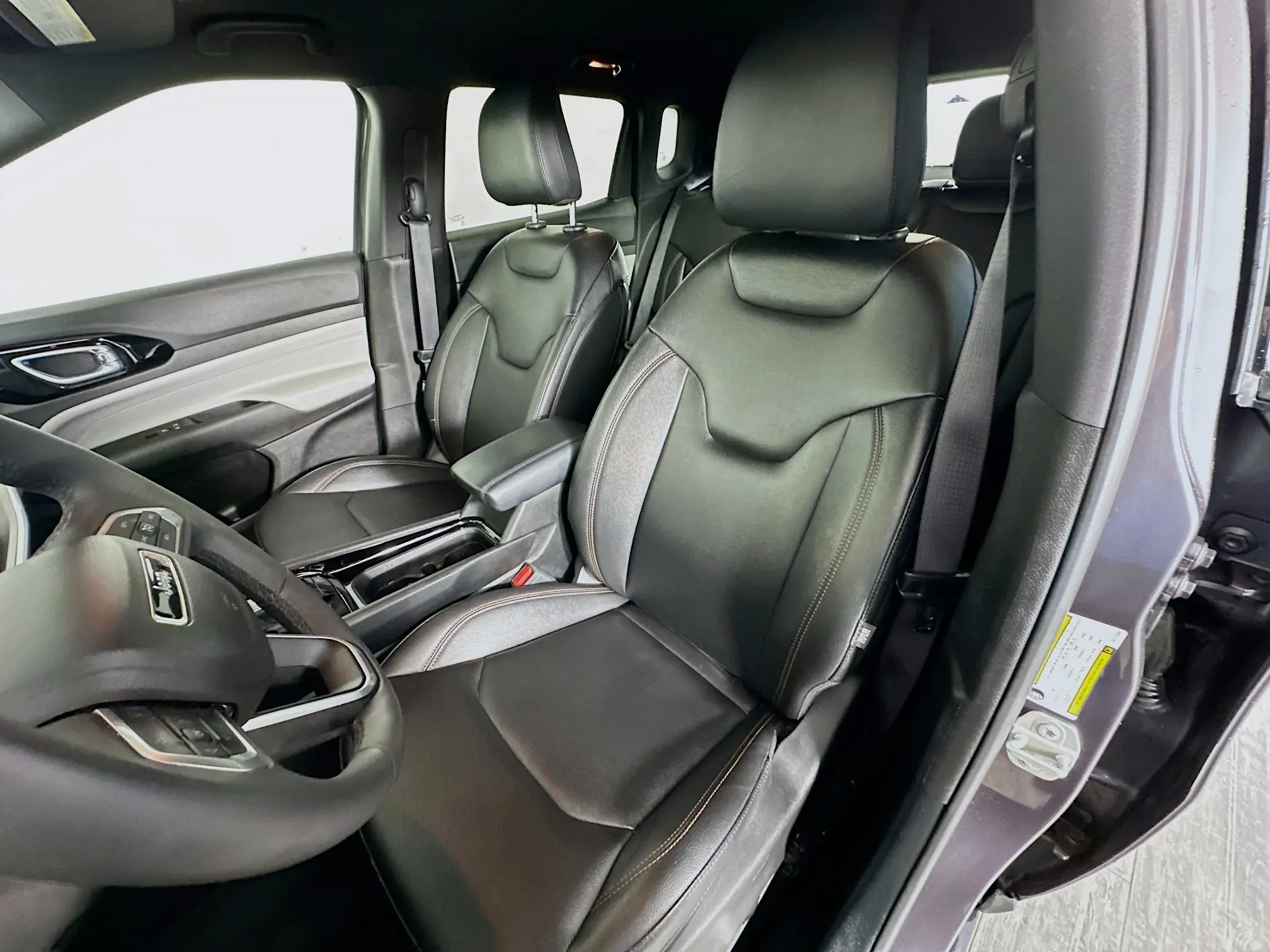 2024 Jeep Compass Limited photo 19