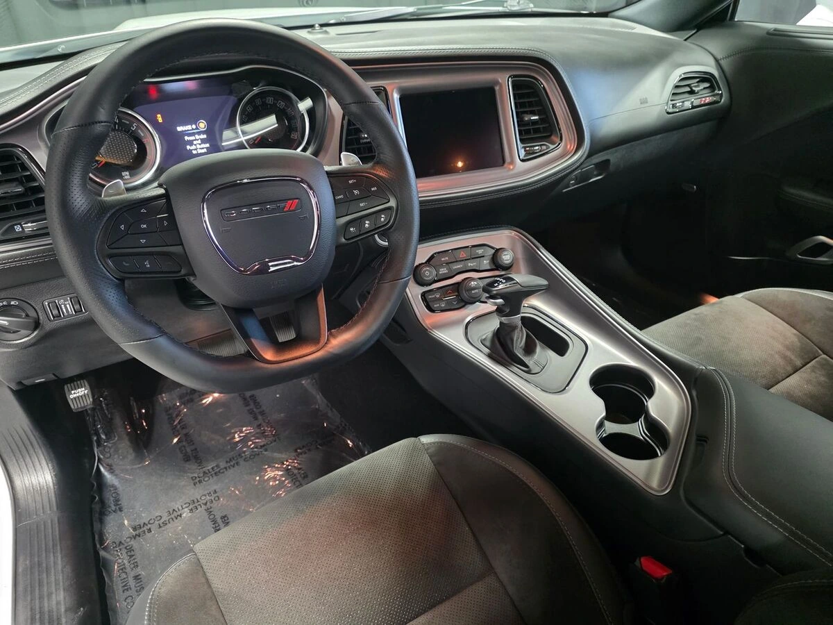 2023 Dodge Challenger R/T - Photo 25