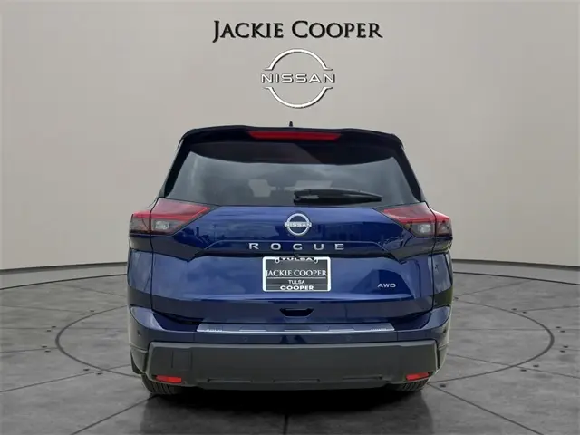 2026 Nissan Rogue SV photo 4