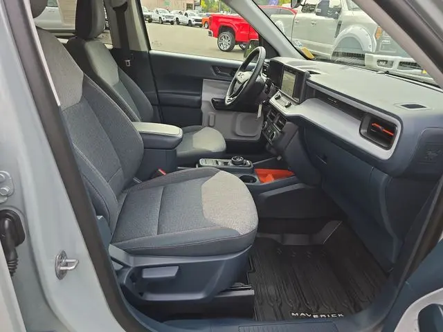 2024 Ford Maverick XLT photo 24