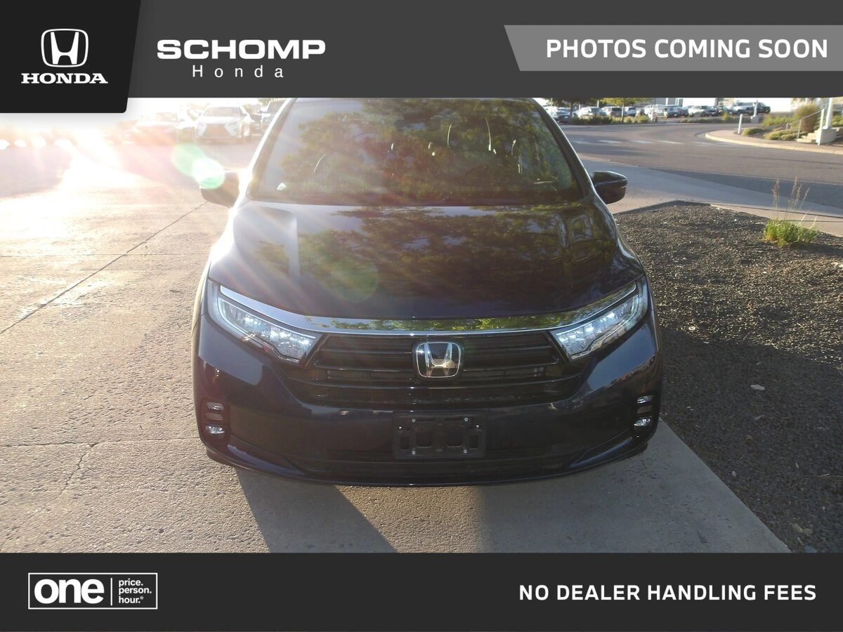 2023 Honda Odyssey Touring's photo