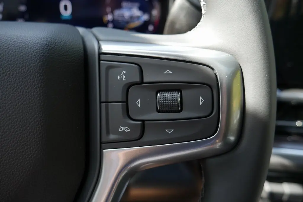 2026 Chevrolet Silverado LTZ photo 14