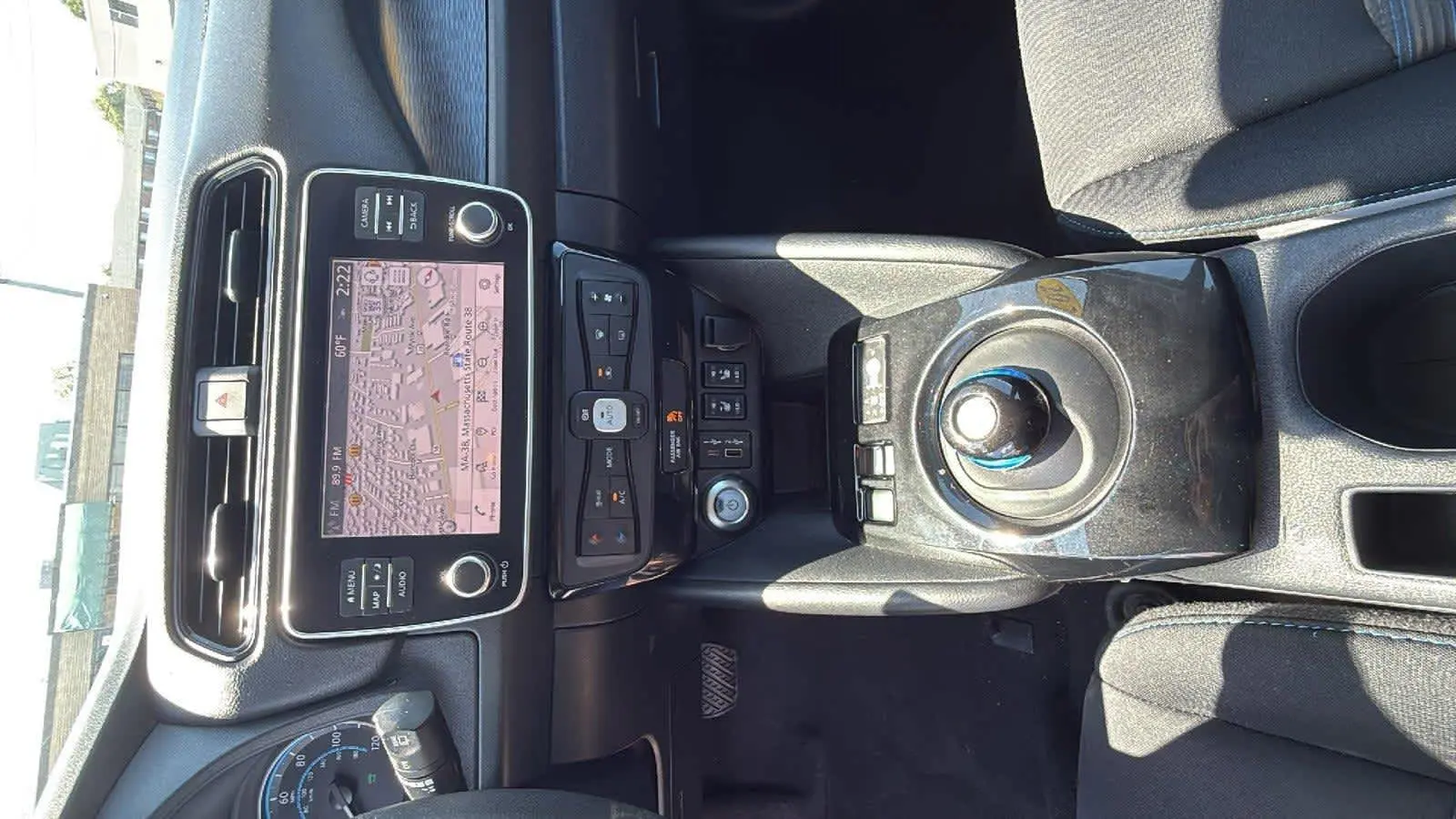 2021 Nissan Leaf SV Plus photo 14