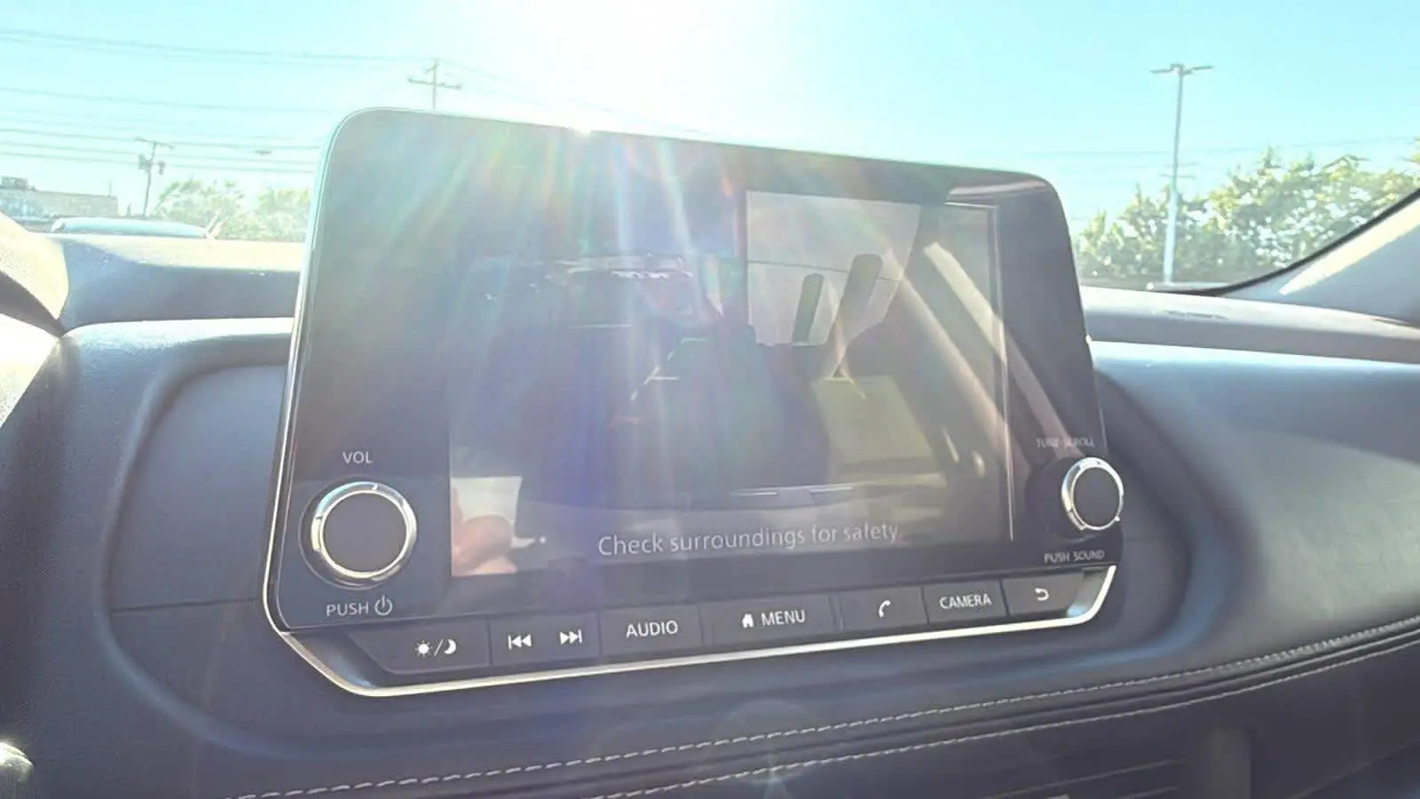 2023 Nissan Rogue SV photo 17