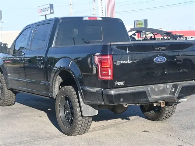 2017 Ford F-150 Lariat photo 5