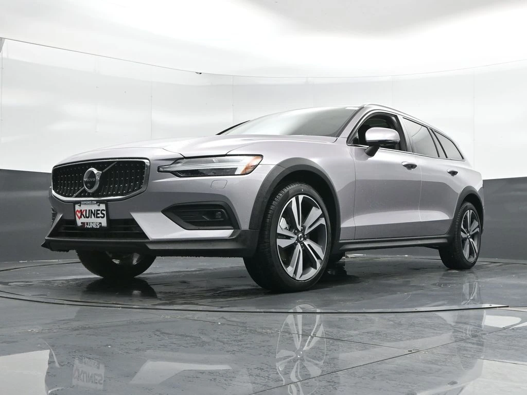 2026 Volvo V60 Cross Country Plus - Photo 42