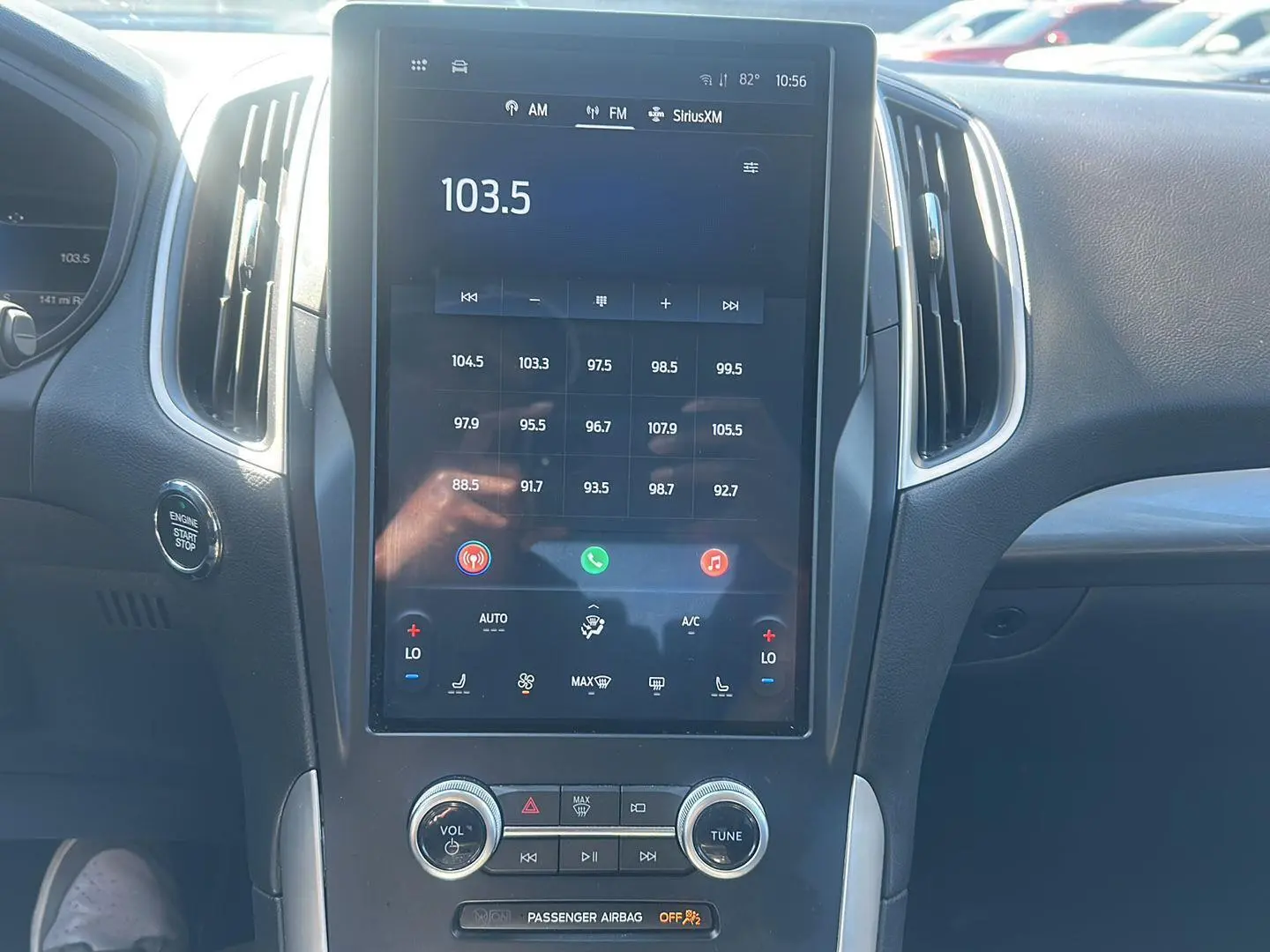 2023 Ford Edge SEL photo 9