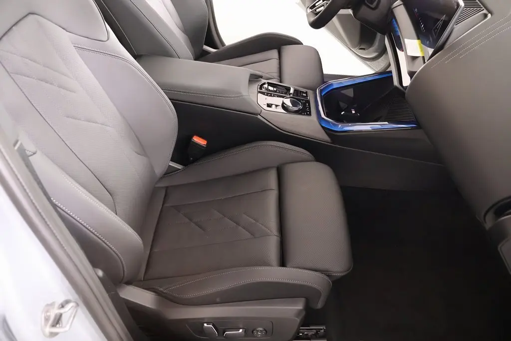 2026 Bmw X3 photo 12