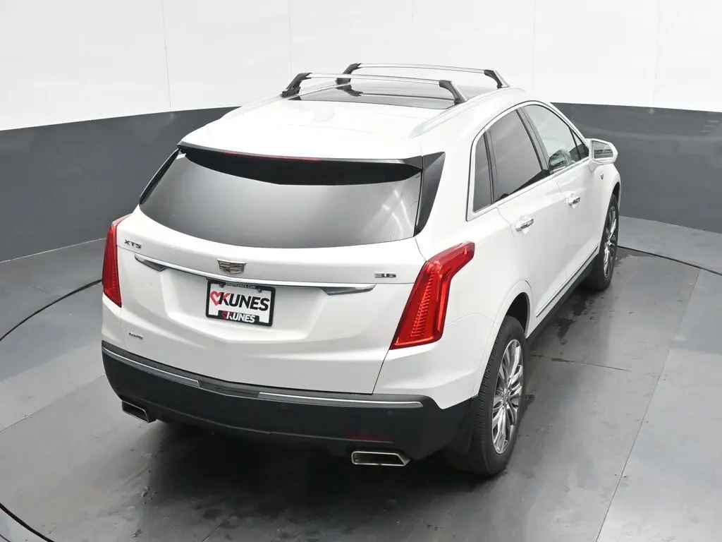 2018 Cadillac XT5 Premium Luxury photo 30