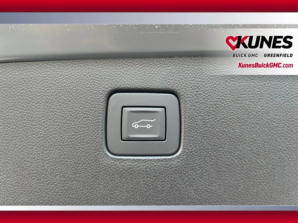 2026 Buick Envista ST photo 6