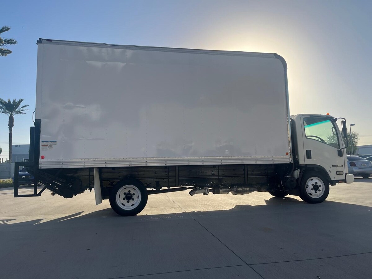 2010 Isuzu NRR in Phoenix, AZ — photo 6