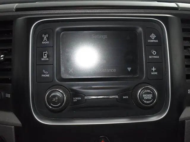 2015 Ram 1500 Tradesman photo 23