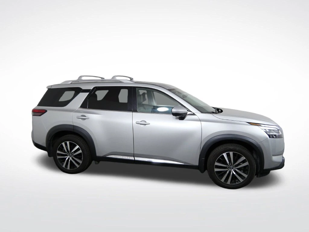 Used 2023 Nissan Pathfinder Platinum with VIN 5N1DR3DKXPC232890 for sale in Golden Valley, Minnesota