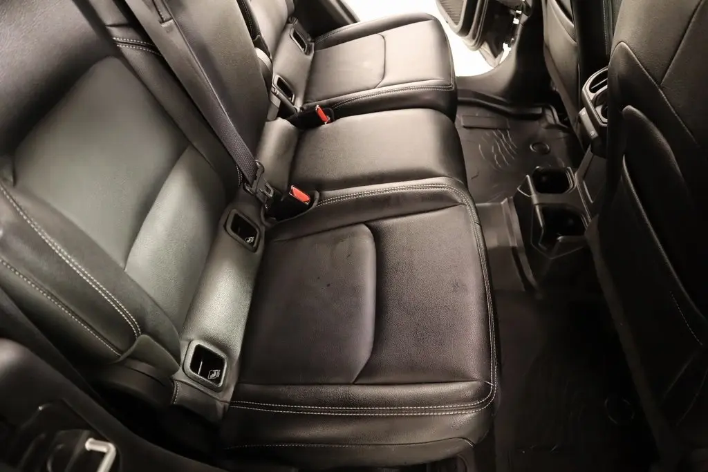 2022 Jeep Gladiator Altitude photo 13