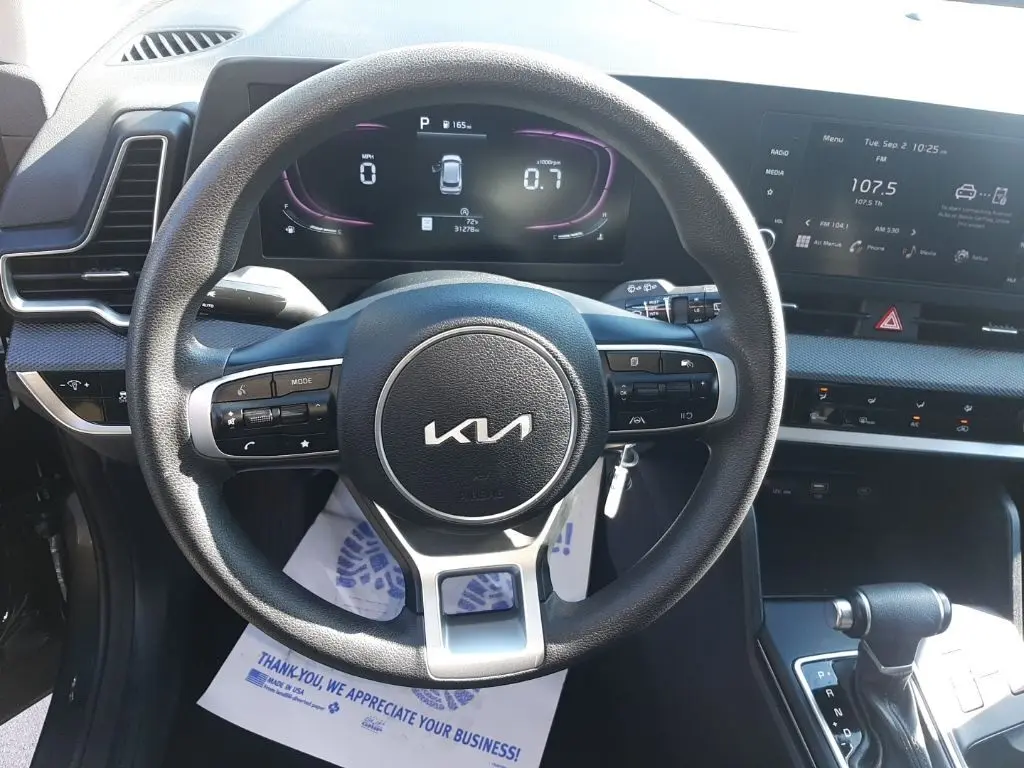 2024 Kia Sportage LX photo 13