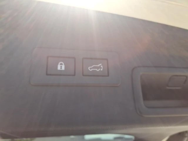 2026 Subaru Outback Touring - Photo 11